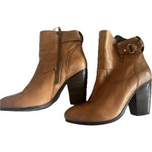 Steve Madden Skippyy Brown Leather Zip Ankle Boots Bootie Size 9 New